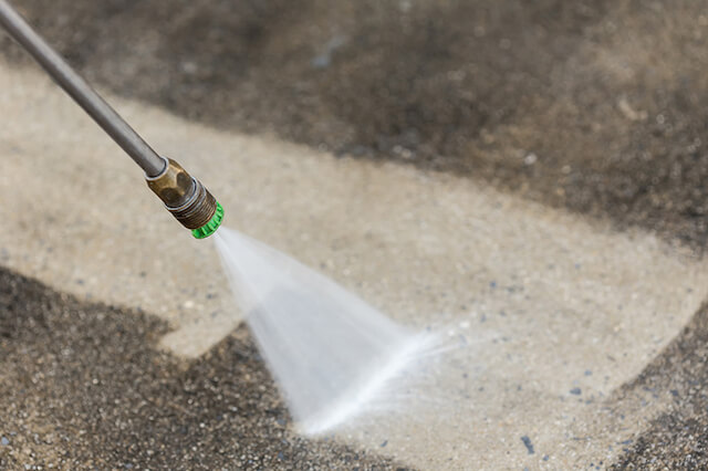 parking lot pressure washing in memphis